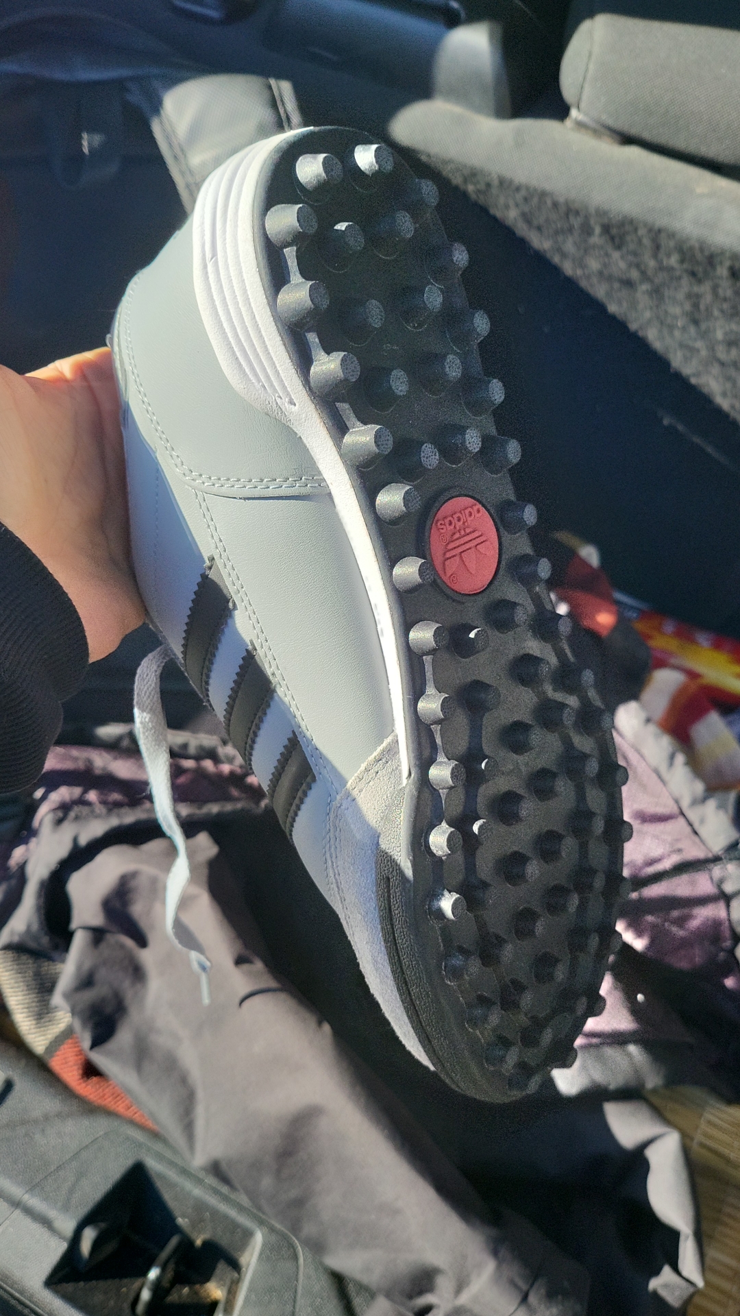 سبرديلة adidas