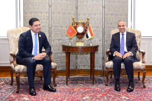 لقاءات بوريطة على هامش القمة