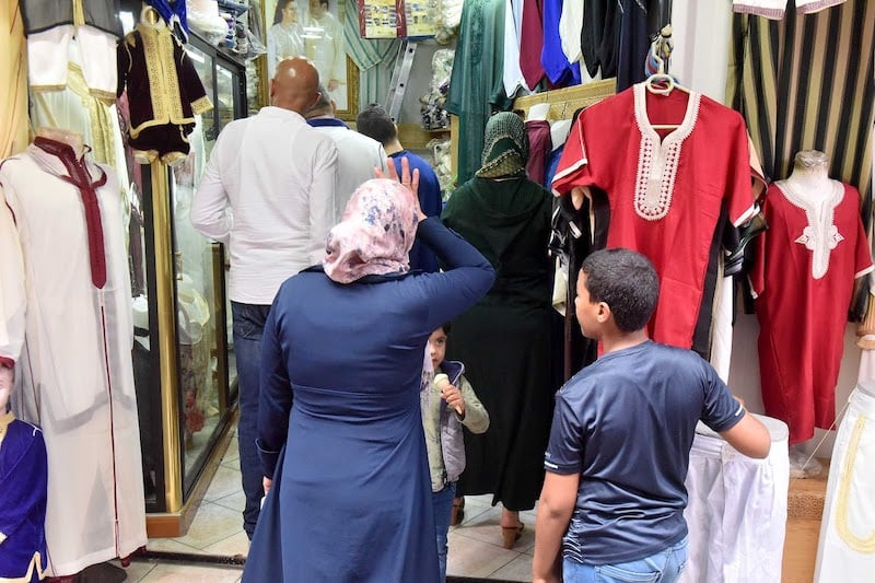 بووانو يلتمس تأخير عطلة المدارس