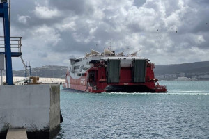 الملاحة البحرية تضطرب في طنجة