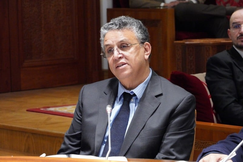 وهبي يتمسك بمصطلح "الأحداث" عوض "الأطفال" في التشريع الجنائي