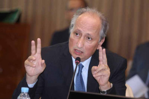 الوزير برادة يطيح بالكاتب العام السحيمي .. ومصدر يكشف التفاصيل