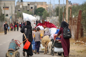 مصر تنفي مزاعم نقل سكان غزة لسيناء