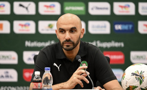 المنتخب المغربي بين العاطفة والاستحقاق: هل تؤثر قناعات الركراكي على الأداء؟
