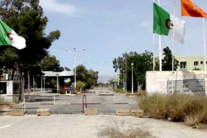 المغرب يسلم تاجر مخدرات للجزائر