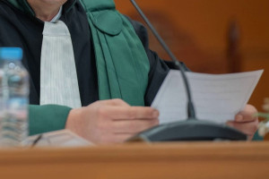 محاكمة شخصين بسبب نشر شائعات