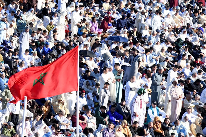 نقاش "النقد والعين" في طريقة إخراج زكاة الفطر يتجدد بالمغرب