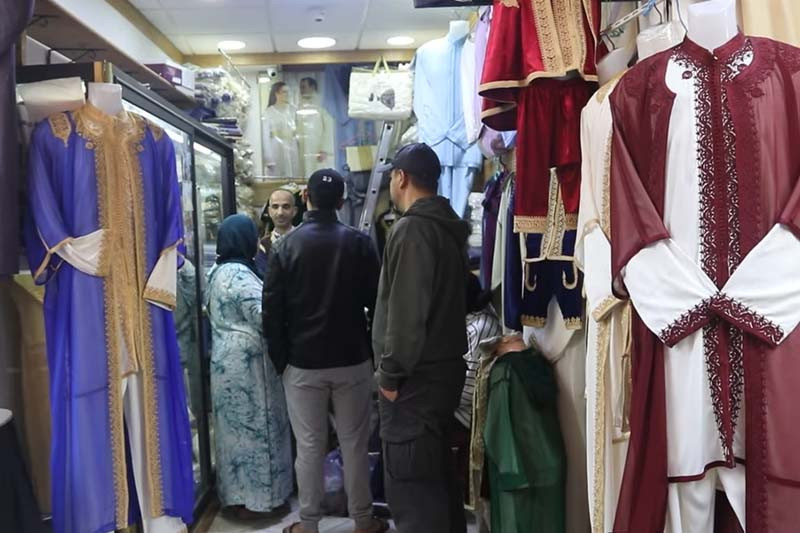 العيد يعيد الحياة إلى الأسواق