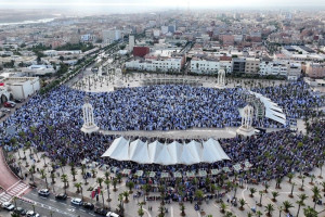 أجواء روحانية في صلاة العيد بالعيون