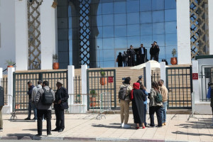 ملف صفع قائد تمارة .. "إجهاض المتهمة" ومطالب باستدعاء طبيبة