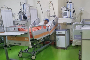 نجاح عملية جراحية لمدير معنف