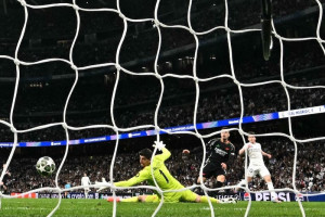 الريال وبايرن يغادران دوري الأبطال