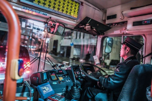 اقتراف سرقة يعصف بسائق حافلة بعد 29 سنة من الخدمة