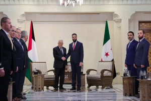 عباس يبحث وضع فلسطينيي سوريا