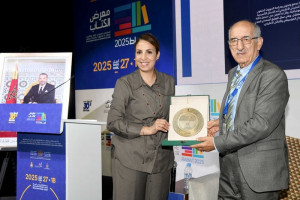 تكريم عمر أمرير بمعرض الكتاب.. رائدٌ صان الآداب الأمازيغيّة المغربية