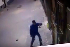 تفاصيل سيوف في شجار بالقصر الكبير