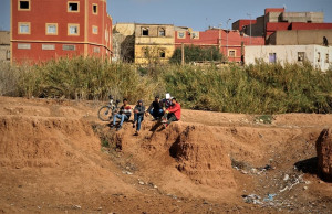 دراسة دولية ترصد "هشاشة معنوية متزايدة" لدى الفئة الشبابية بالمغرب